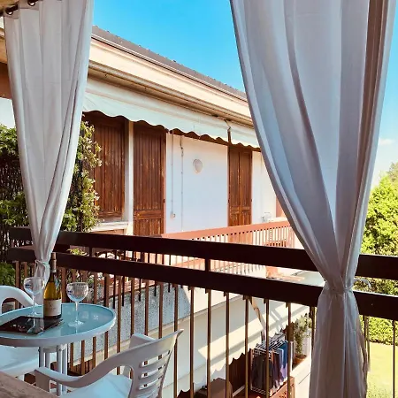 Azalea Apt Sirmione
