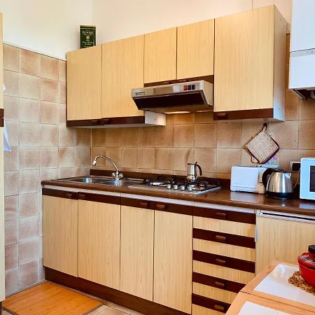 Azalea Apt Apartamento